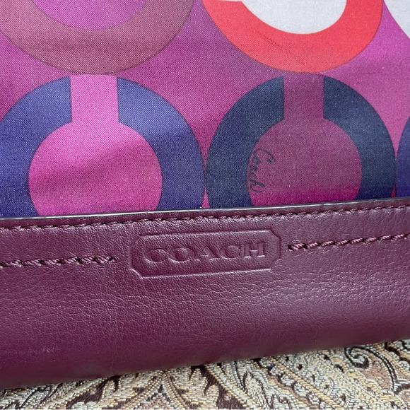 Coach F26843 Multicolor OP Art Sateen Signature Scarf Print Park Carrie Handbag - Picture 3 of 14